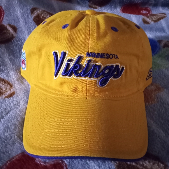 Minnesota Vikings Vtg. 90's Reebok "Script Style" Strapback Hat New With Tags - Picture 2 of 7
